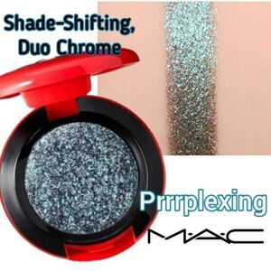 MAC Prrrplexing shade shifting duo chrome eyeshadow